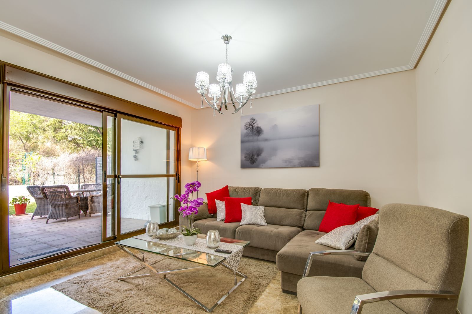 ec0ad6f475a3ad9a2f39c60ff3cbac28 - 7