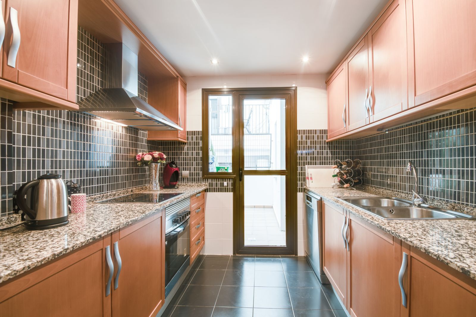 ec0ad6f475a3ad9a2f39c60ff3cbac28 - 8