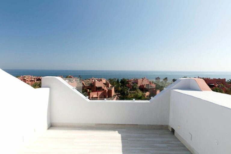 ec5b782e75c198ae1b9495478de8300c - 13