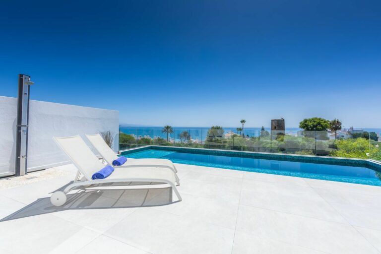 ec78df6905331e2fb8967c913d588351 - 11