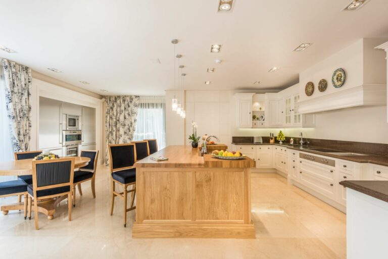 ecbb637cb858ad36654c656ad06bbe94 - 11