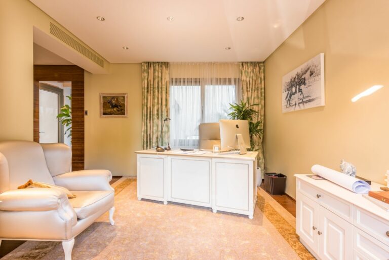 ecbb637cb858ad36654c656ad06bbe94 - 14