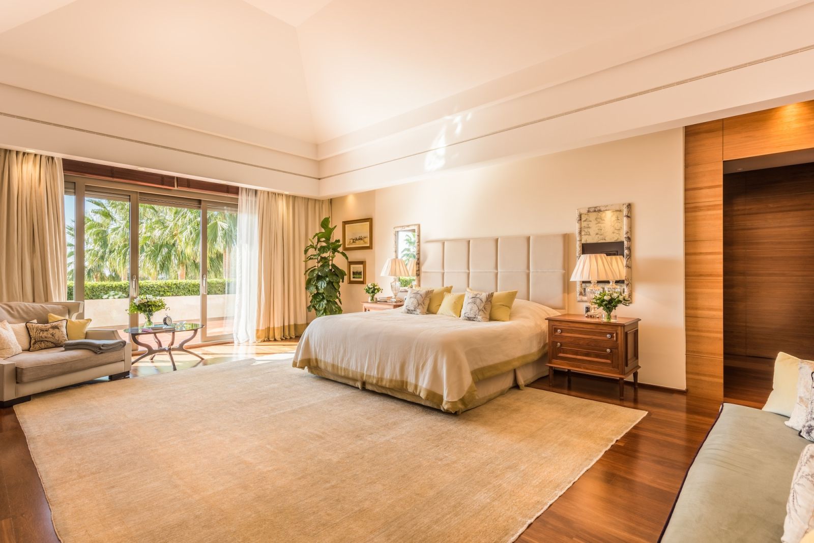 ecbb637cb858ad36654c656ad06bbe94 - 15