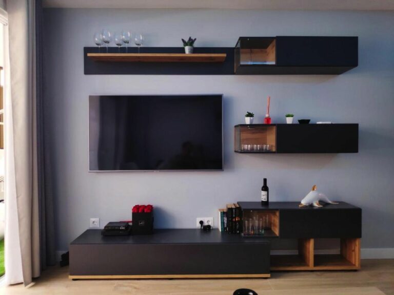 ed35238cf5da9a1373398a6d8a9cb765 - 9