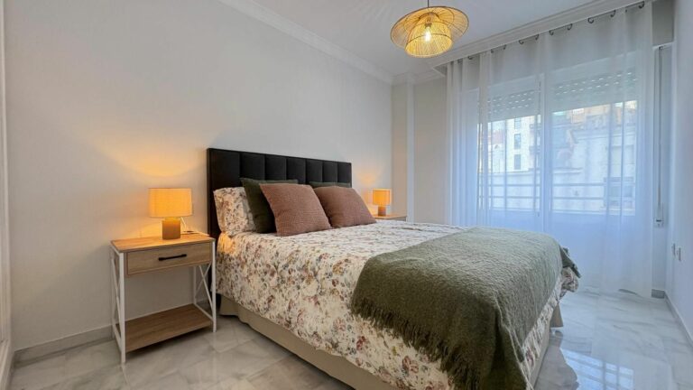 ee025fdd194abadeb4ad11c2f8c920fe - 14