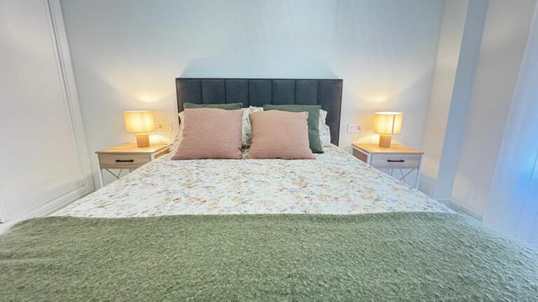 ee025fdd194abadeb4ad11c2f8c920fe - 6