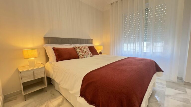 ee025fdd194abadeb4ad11c2f8c920fe - 9