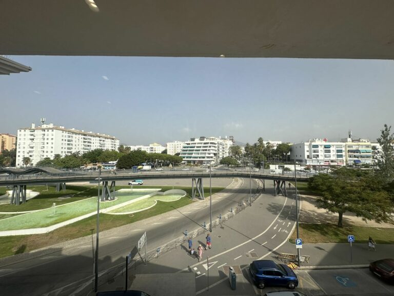 ee376af987ac4720623556c1051082cc - 13