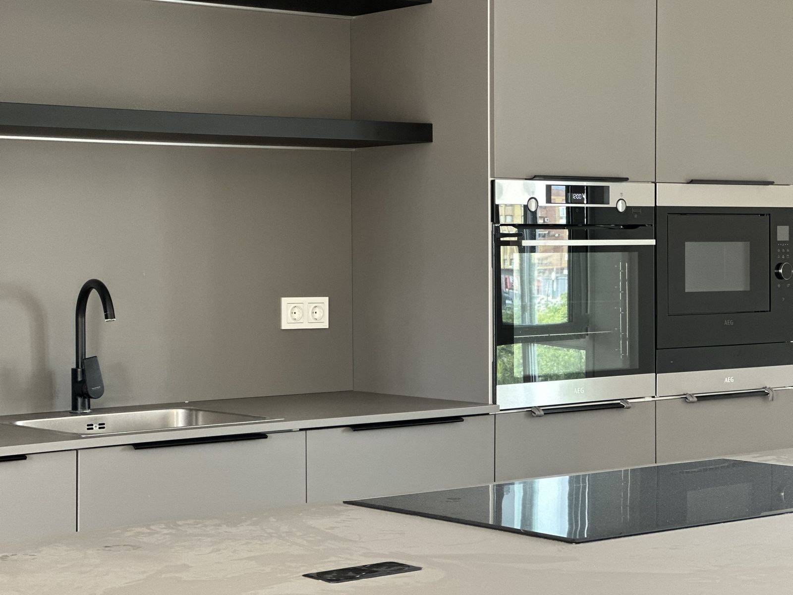 ee376af987ac4720623556c1051082cc - 2