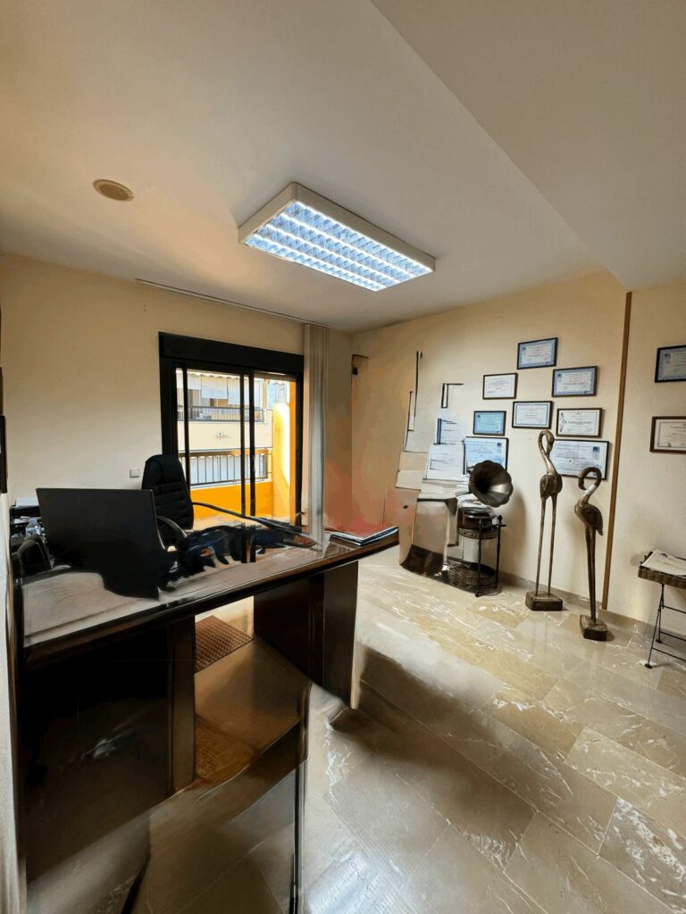 f113620d73e36c0952947e10432521fb - 3