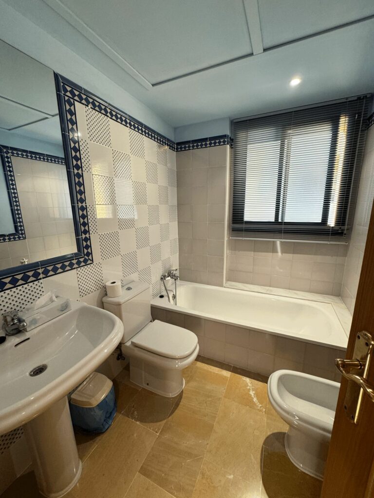 f113620d73e36c0952947e10432521fb - 8