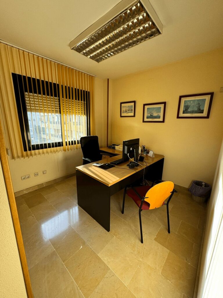 f113620d73e36c0952947e10432521fb - 9