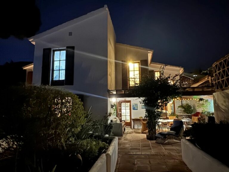 f1e37a70901b2f1a625a4ee01da05c65 - 16