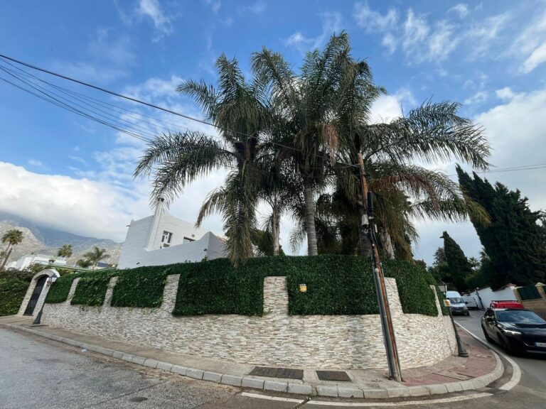 f2fc9966639bf33fc0169717d73461a6 - 1