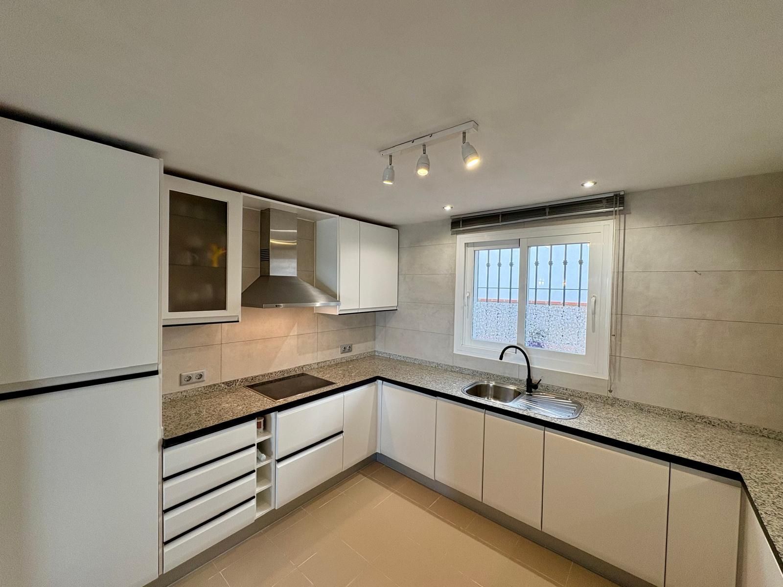 f480a922743cce066302b7dbb87d5520 - 14