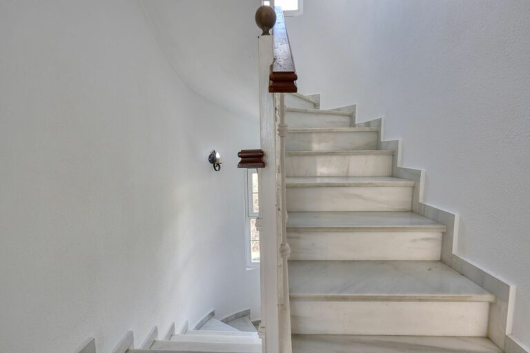 f5bb05e15e8aabdbeadf3caaa6897326 - 12