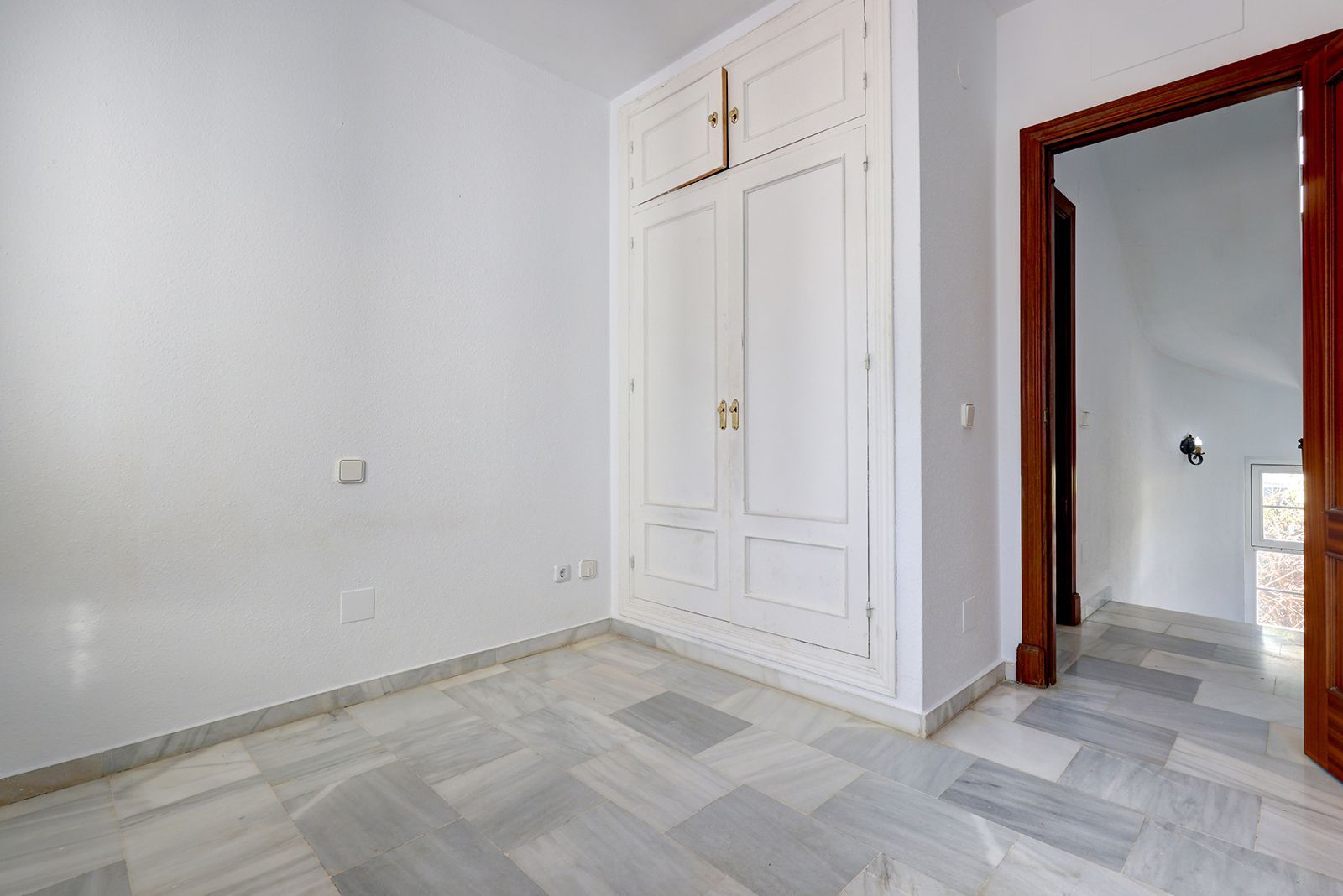 f5bb05e15e8aabdbeadf3caaa6897326 - 15