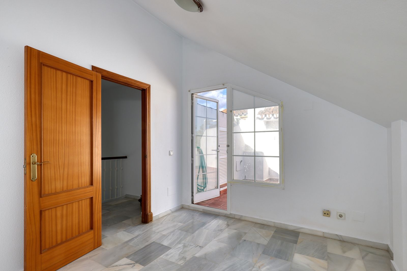 f5bb05e15e8aabdbeadf3caaa6897326 - 7