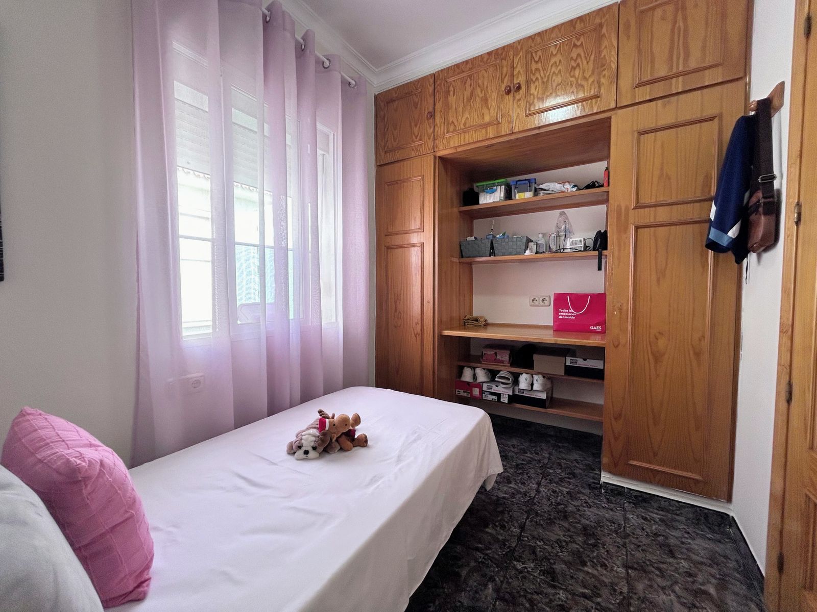 f5d233e7075ddfc3d1e372df0a373002 - 12