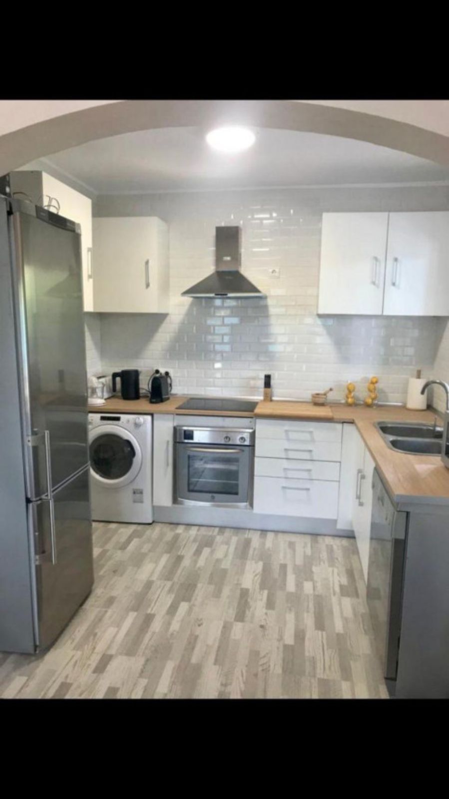 f77aca232fb32d7e97a88a8c66072be2 - 12