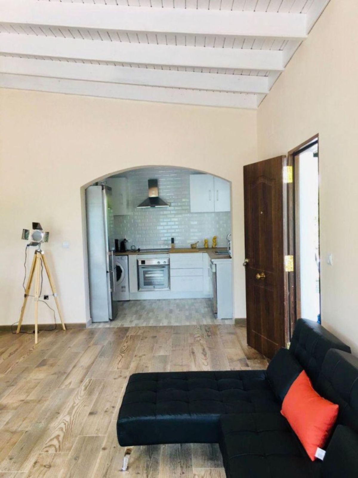 f77aca232fb32d7e97a88a8c66072be2 - 7