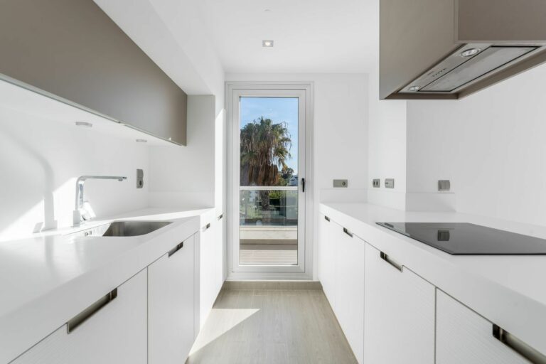 f80b73b3c7825c49d78965ed3cdf9afd - 10