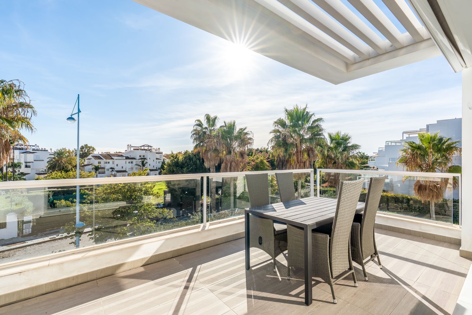 f80b73b3c7825c49d78965ed3cdf9afd - 15