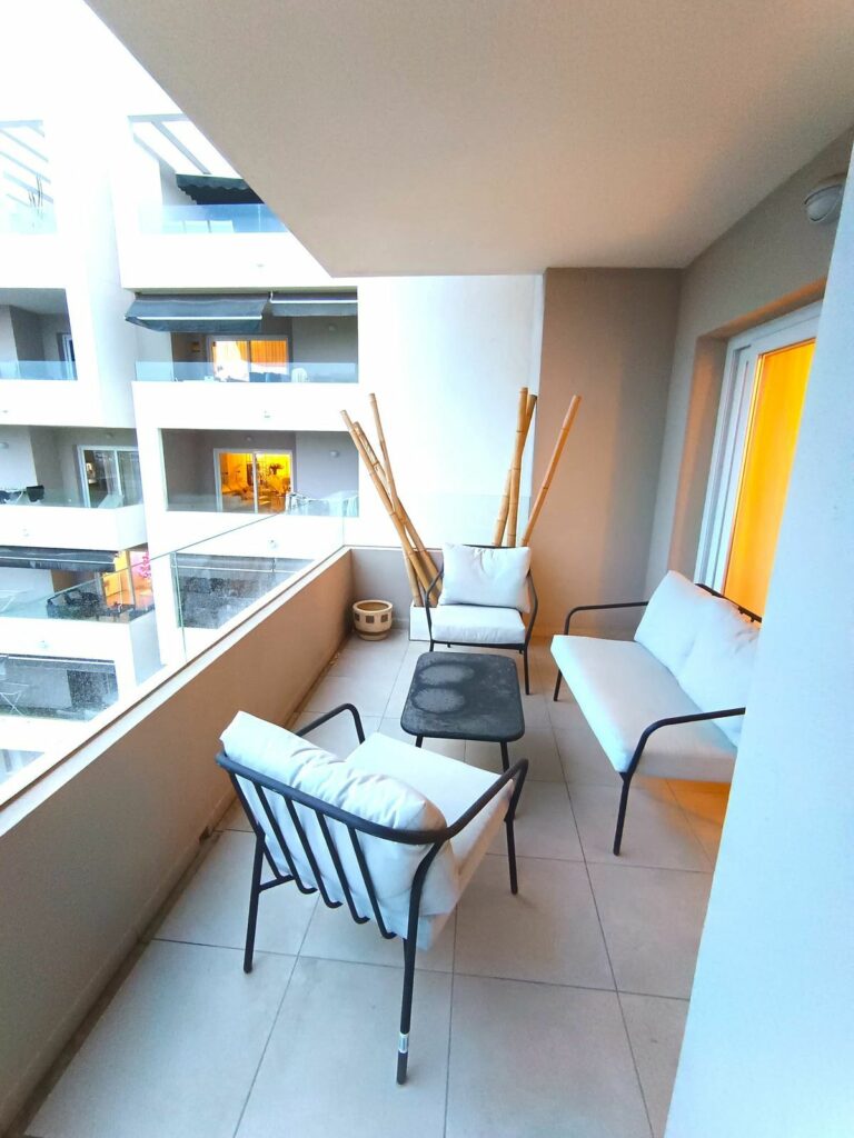 f80c98348e07b69d5e5727d4e3db2ad3 - 15