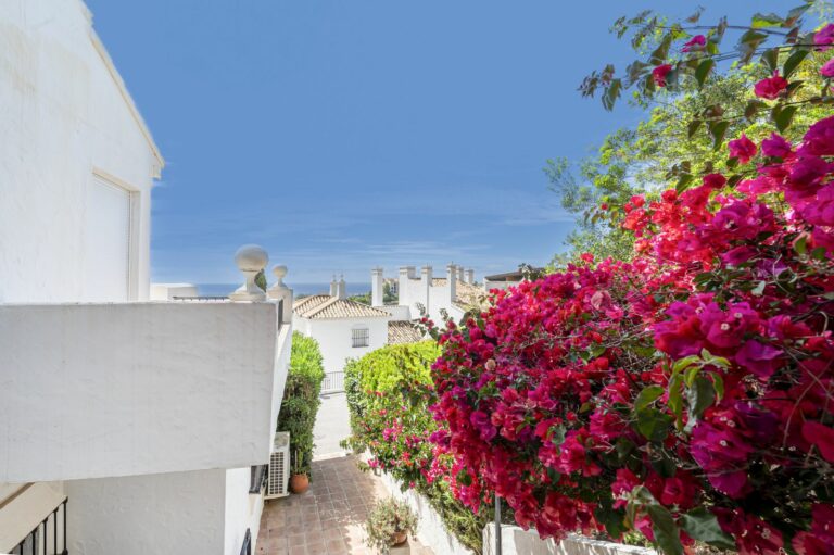 f80d28ef9315224a968e2a2462189f1b - 16