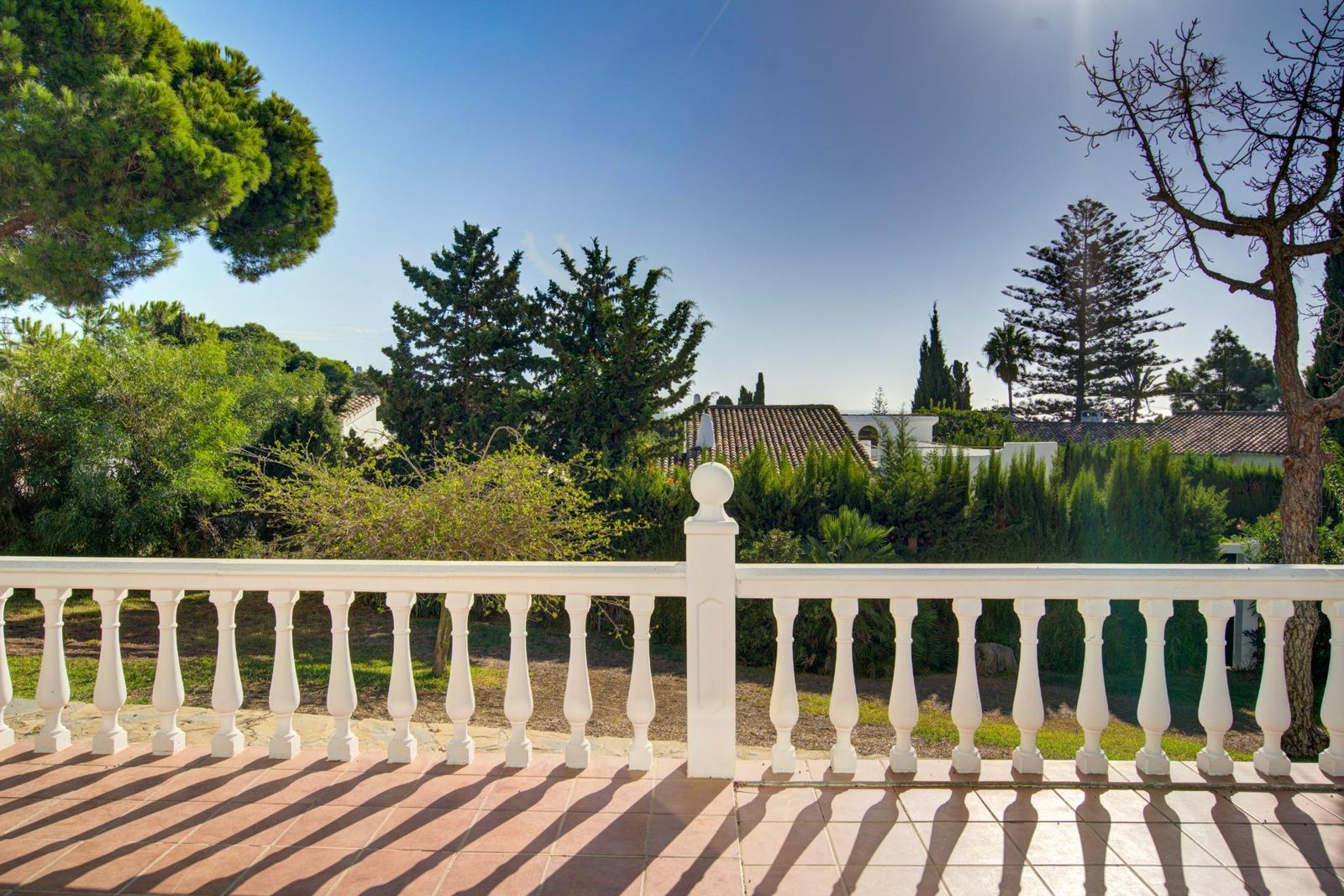 f83b3ef4b5ed36e8b0d5196f0efc2fd2 - 5