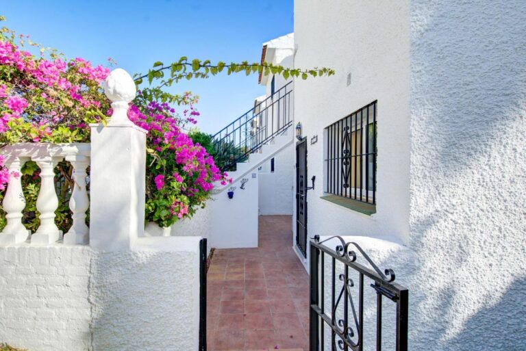 f83b3ef4b5ed36e8b0d5196f0efc2fd2 - 7