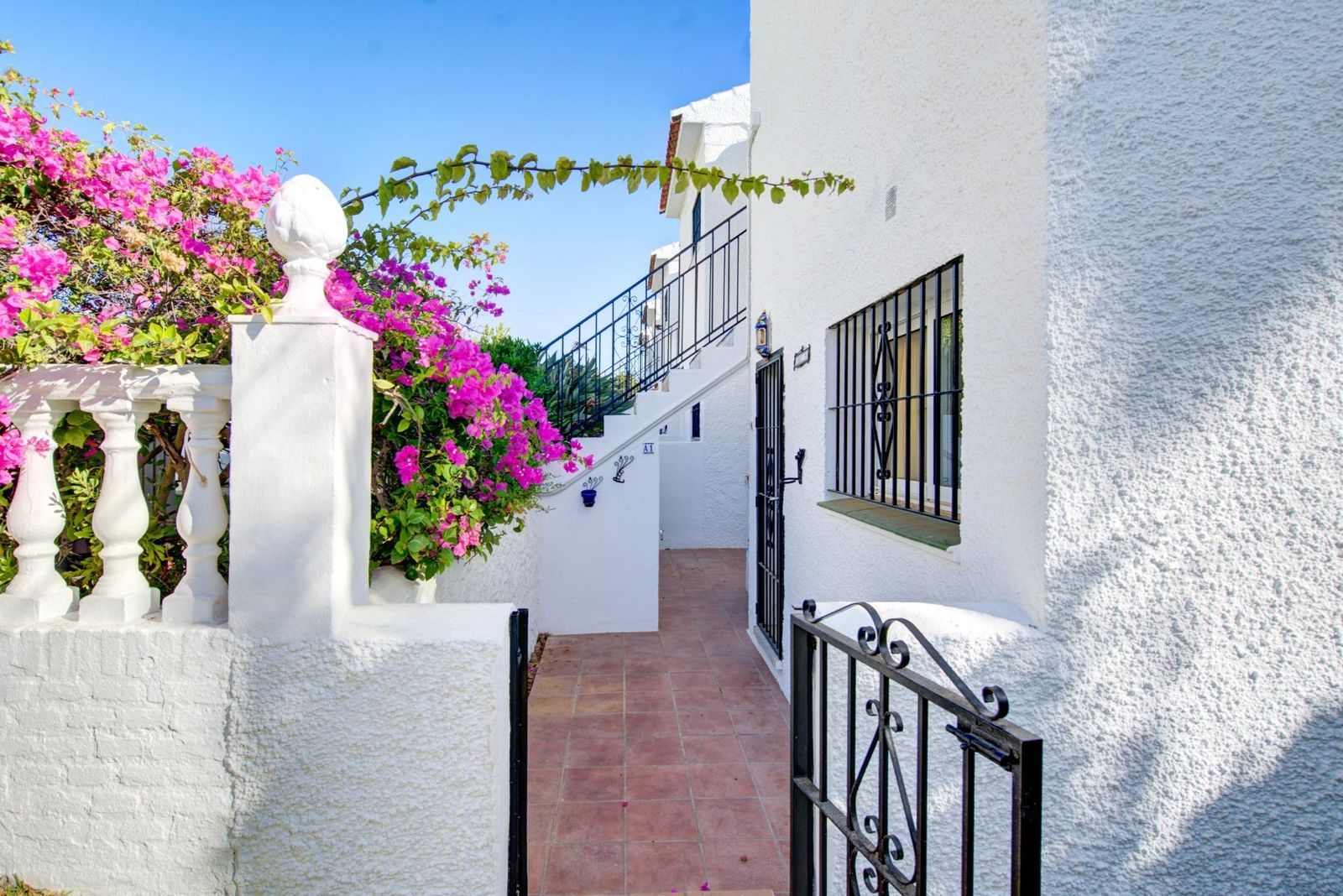 f83b3ef4b5ed36e8b0d5196f0efc2fd2 - 7