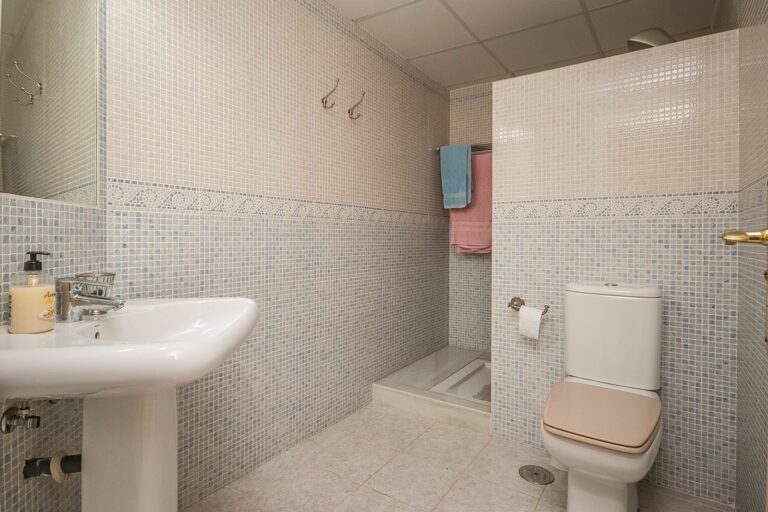 f8417f1c4b3928d989cc34099b0f1cfd - 11