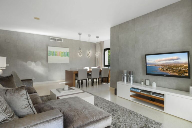 fa135b10fb433e473ef9a0dc1f28e016 - 4