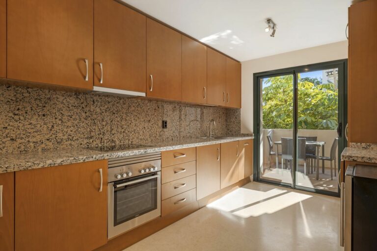 fa135b10fb433e473ef9a0dc1f28e016 - 9