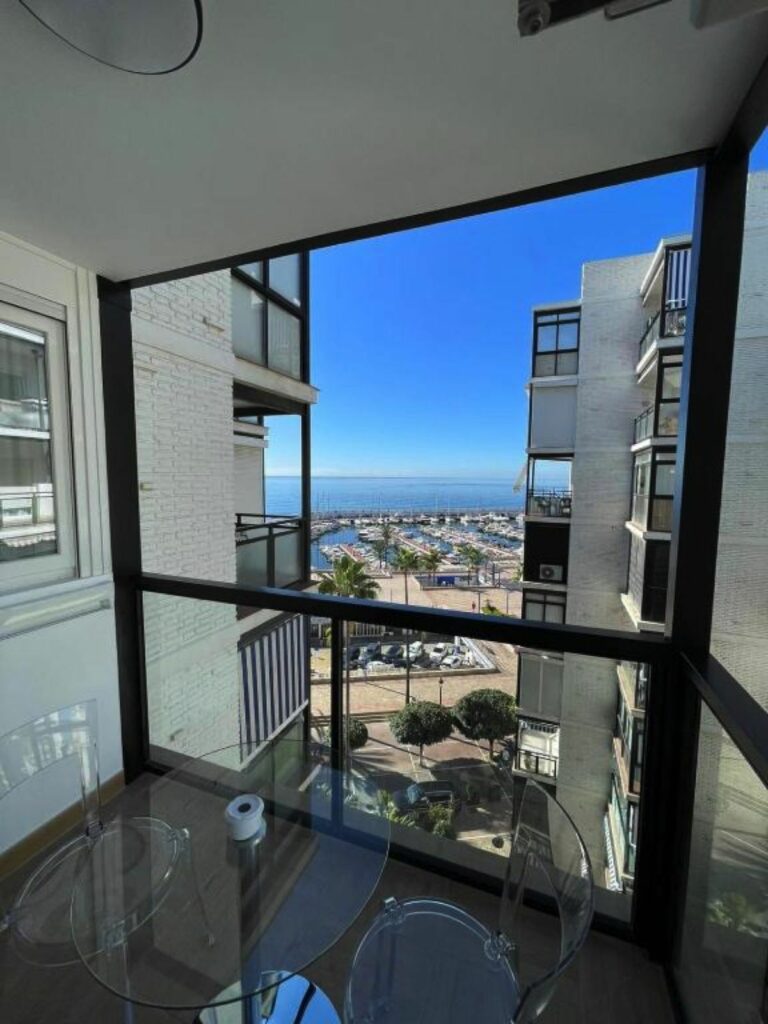 fc92fbb60051eb664697ab937a2b78e7 - 8