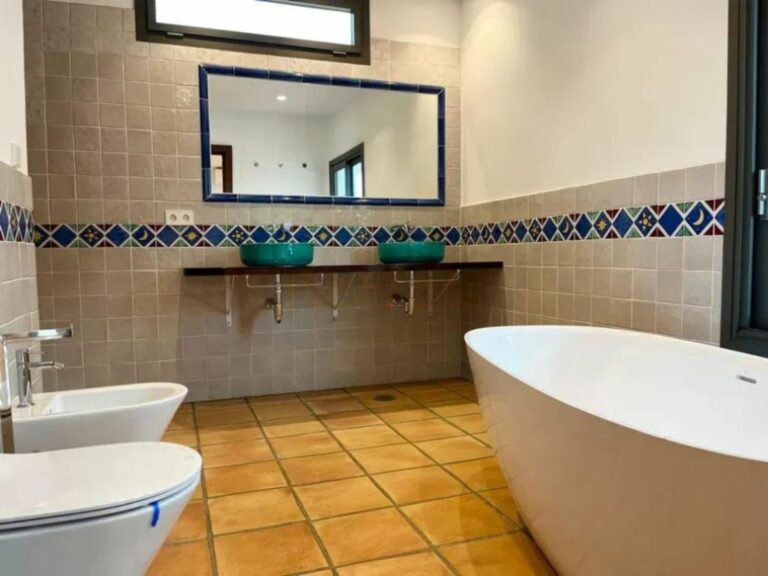 fdfcca9f680f0545c08eab68f66259c6 - 4