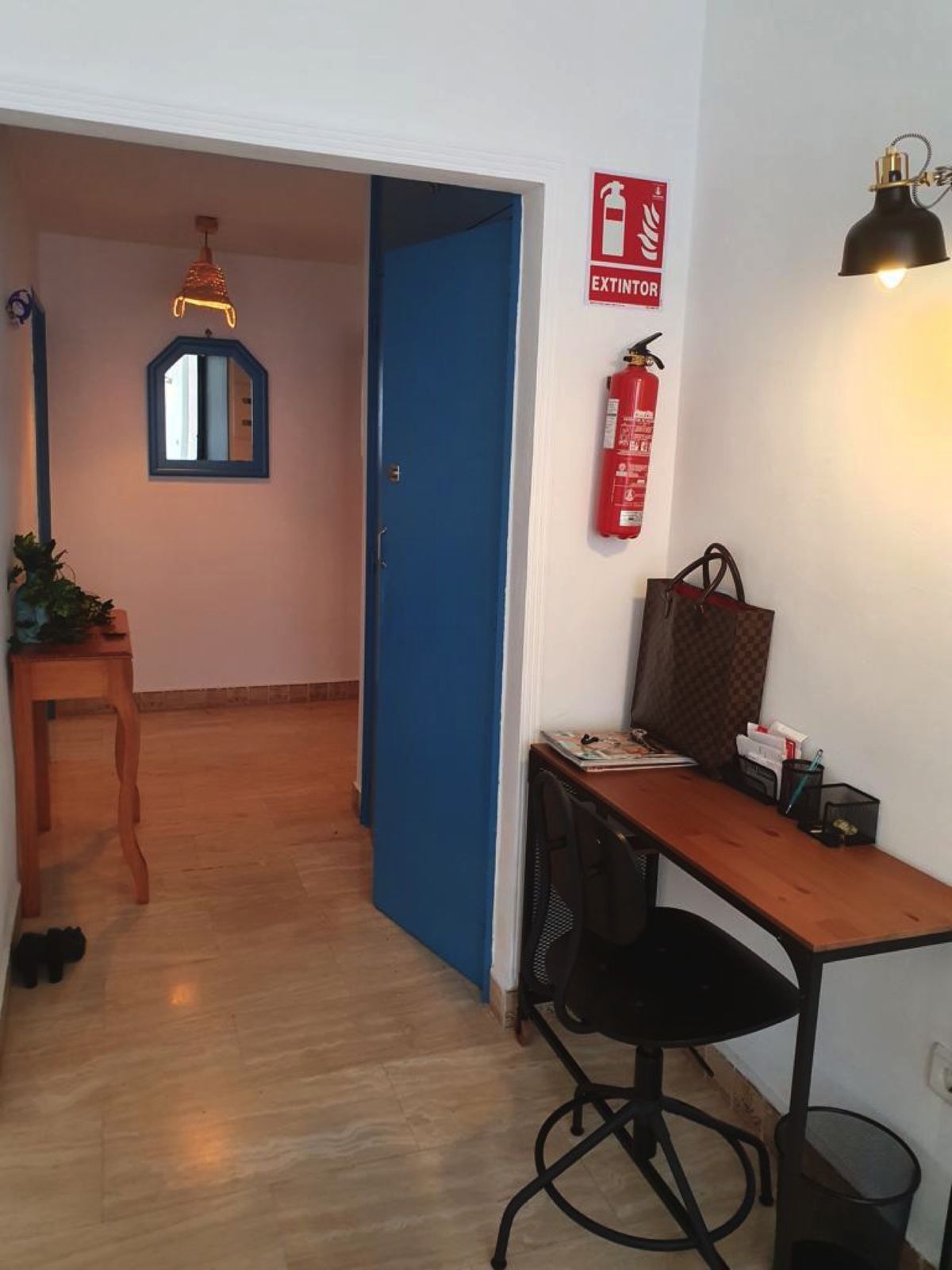 ff121a3d6116eddd162b5778951e4a41 - 7