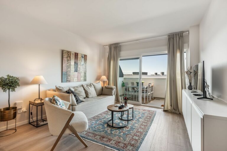 ffe6ed55d335f1c3f65beaef9f417caa - 10