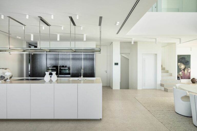 000a0e701e99dd726181de0814bef863 - 12