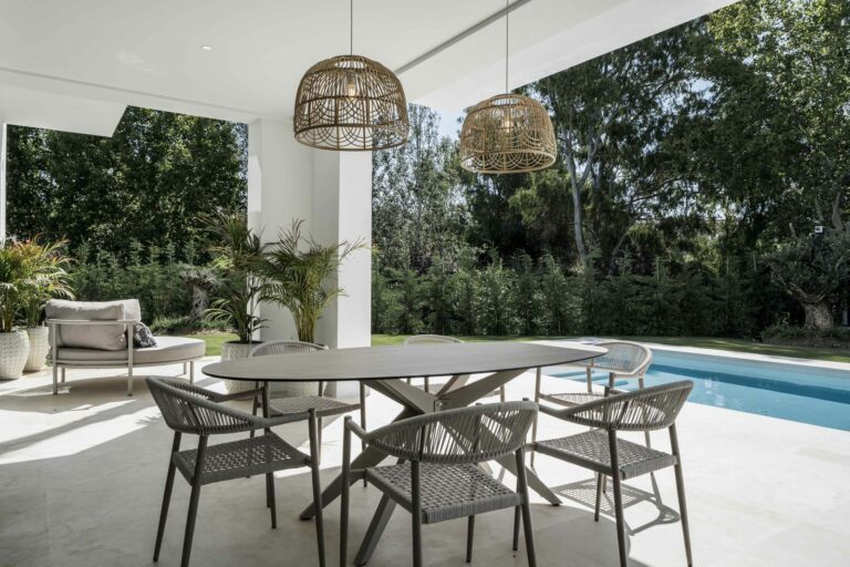 008ea3be18d24c671ad7e4df5c36321b - 5