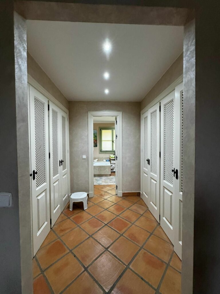 01a48f47b3ae1d556fd57ceeb1005974 - 10