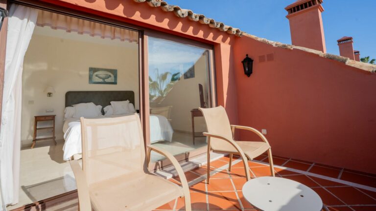 02329a0585759e59dc719d92844a6fd8 - 7