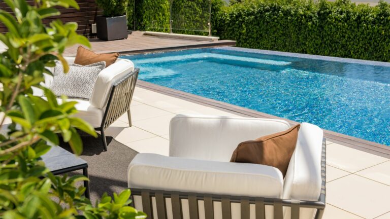 03e3d68932df814bea03782a43bd5826 - 6