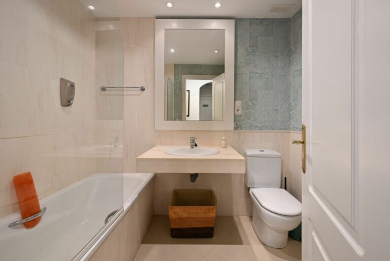 03f09efc76b1e4ba8fec291f12631082 - 11