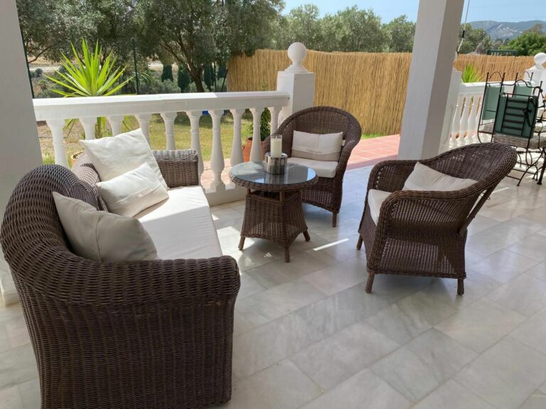 0412d4bb23075f6fa216459272827bbd - 16