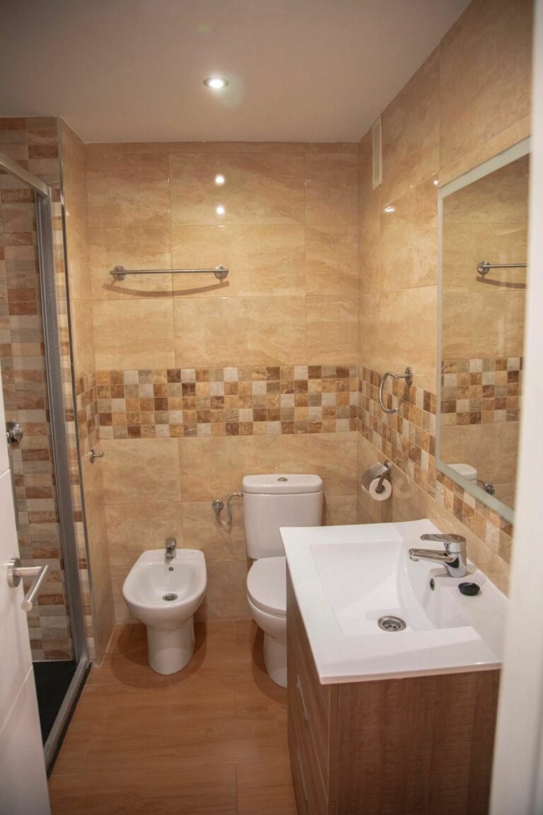 057314d3f861629209abb7388f55cb0a - 9