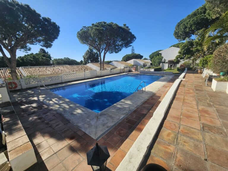 0589c5b718f32a37a40d85c4fd2560b1 - 9