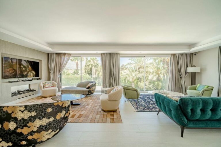 05f2d5b52d14b480c91ba079cc35fb77 - 7