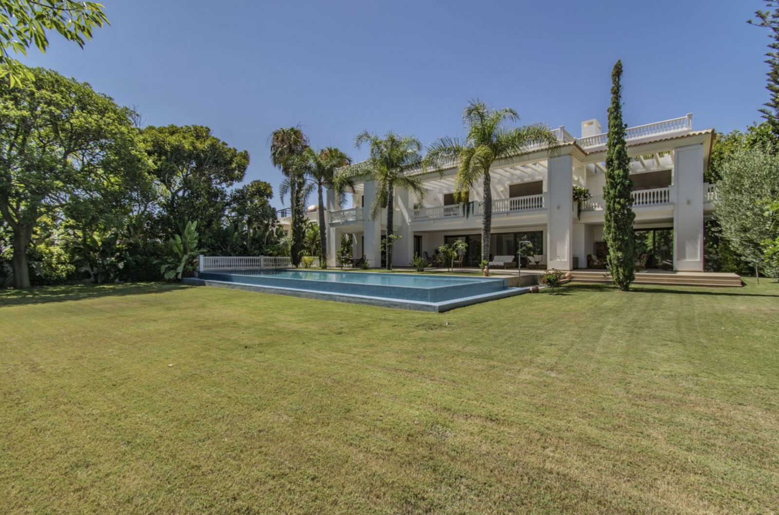 06a9dd8ad80d5a382e3ded05b275b349 - 6